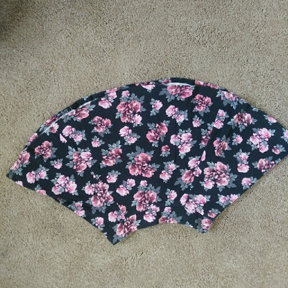 Floral H&M mini skirt